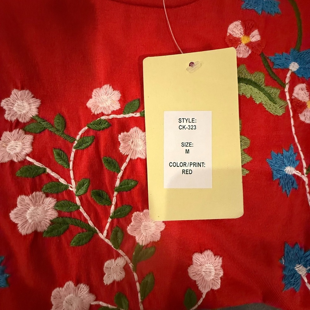 Cotton Daisy Women's M Red Embroidered Floral Sleeveless Top Boho Cottagecore NW - Picture 4 of 7